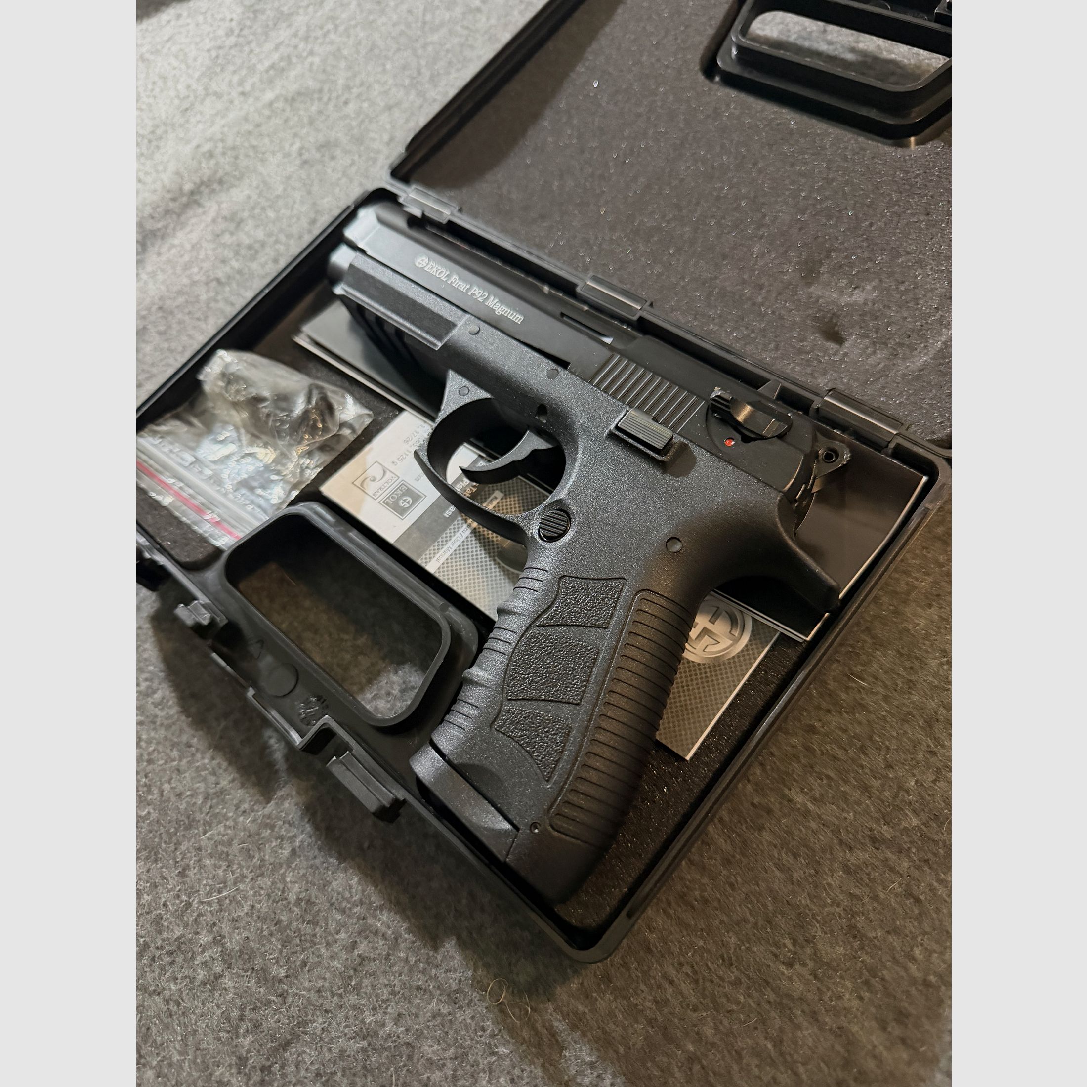 Ekol Firat P92 Schwarz (NEU) - Inklusive Versand