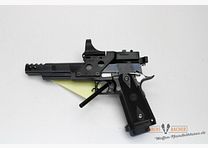 Pistol STI International Mod 2011 Cal. 10mm Auto 5" barrel with C-More LP