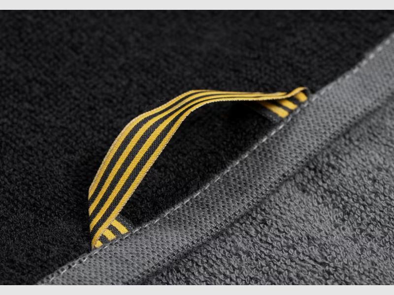Ręcznik kąpielowy GLOCK Perfection 70×140 cm – Szary/Czarny – 100% Bawełna