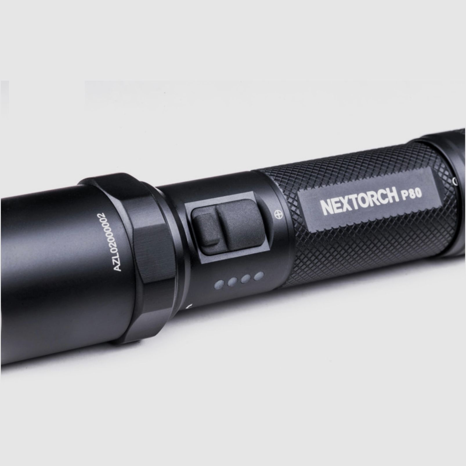 NEXTORCH P80 1.300 Lumen Einsatz LED Taschenlampe 280m Reichweite