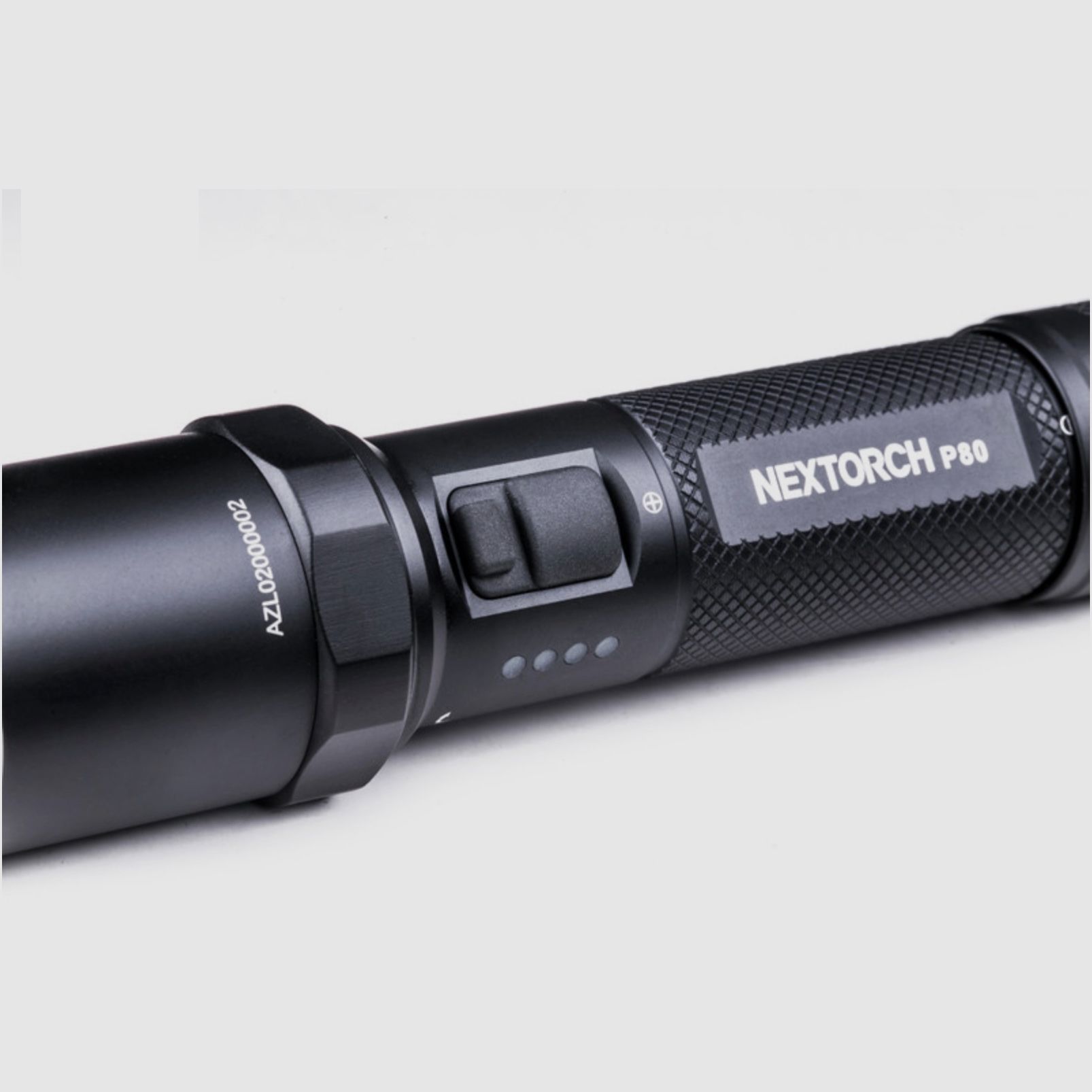 NEXTORCH P80 1.300 Lumen Einsatz LED Taschenlampe 280m Reichweite