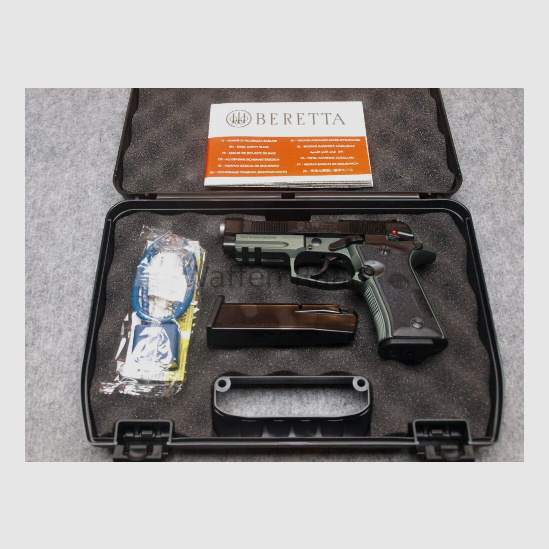 Beretta  80X  Sondermodell Green	 Beretta  80X  Sondermodell Green