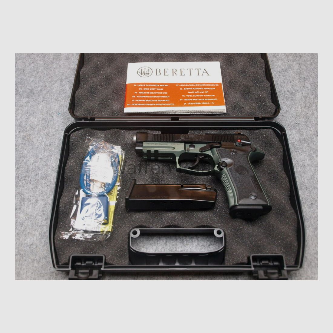 Beretta 80X Sondermodell Green Beretta 80X Sondermodell Green