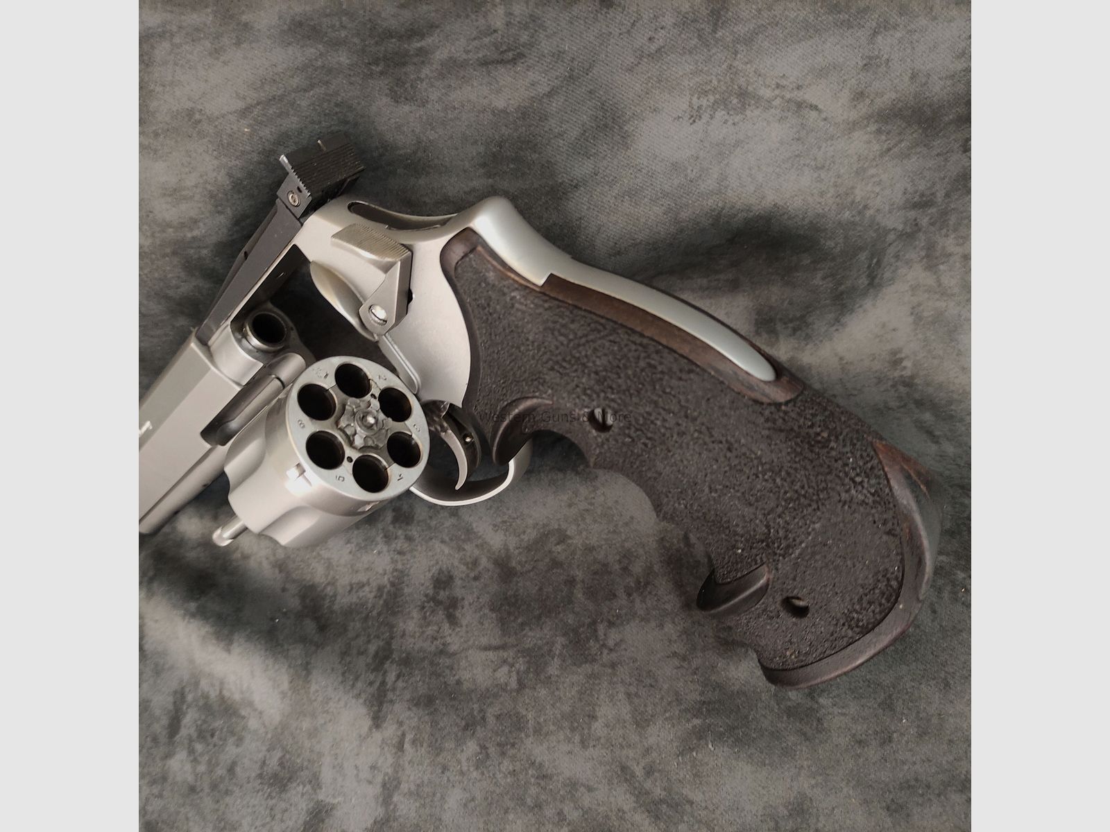 Smith&Wesson Mod 686 - Merkle Customs DA Only