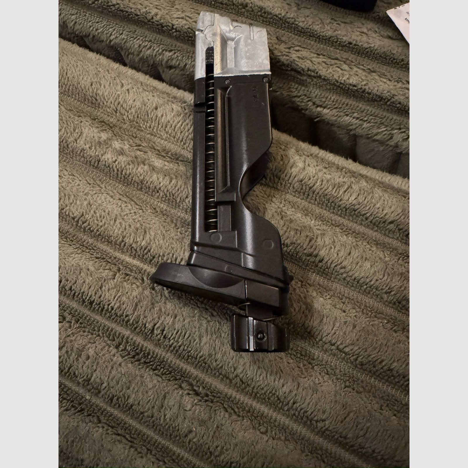 Umarex T4E S&W M&P9 M2.0 Kal. .43 + Notfallmagazin + Koffer – neu, unbenutzt, Bild 13 von 13