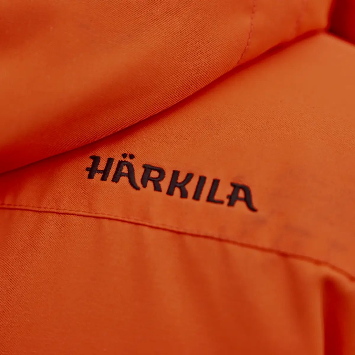 Chaqueta Härkila Wildboar Pro Blaze HWS Aislada