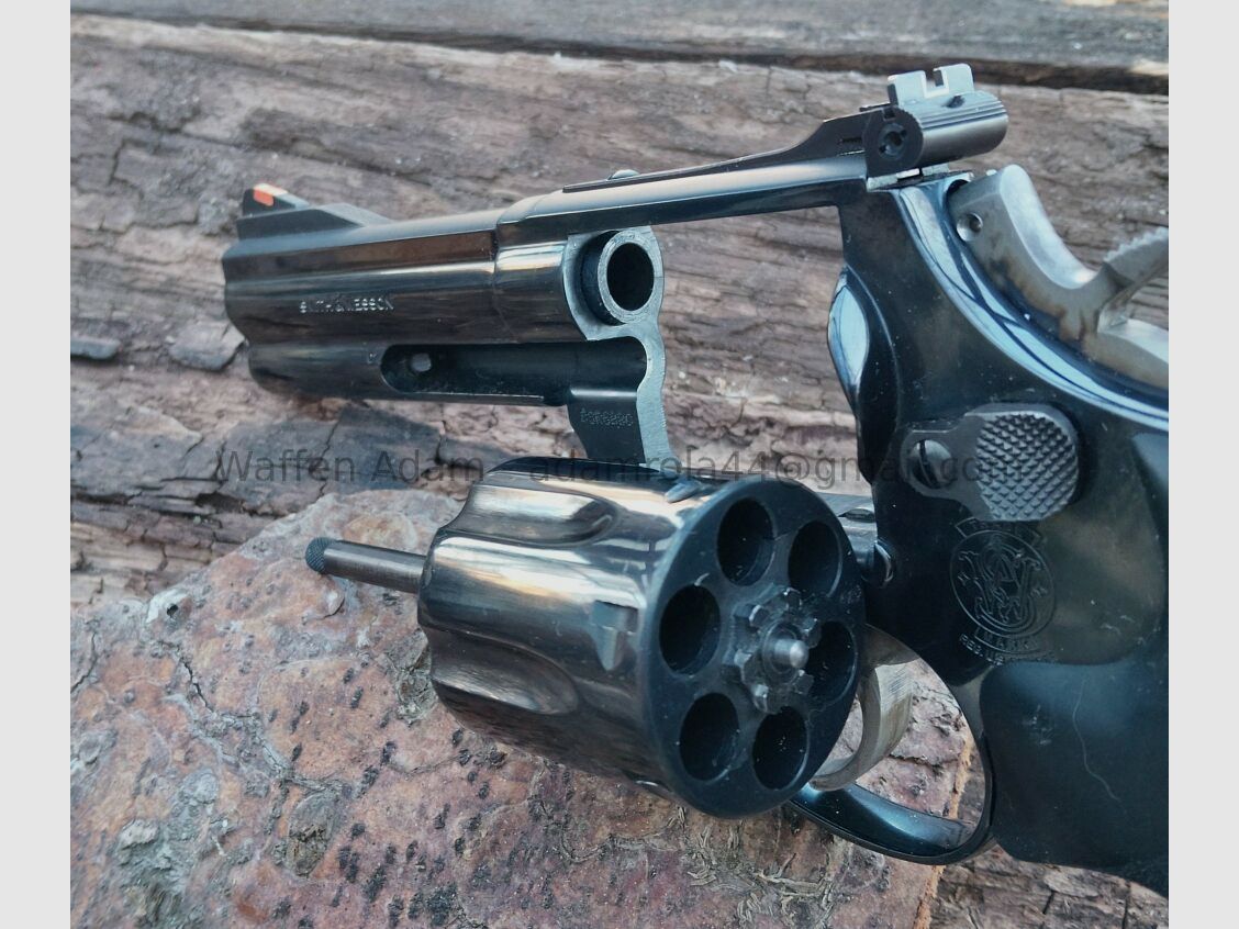 Smith & Wesson M. 586-1, 4 pollici