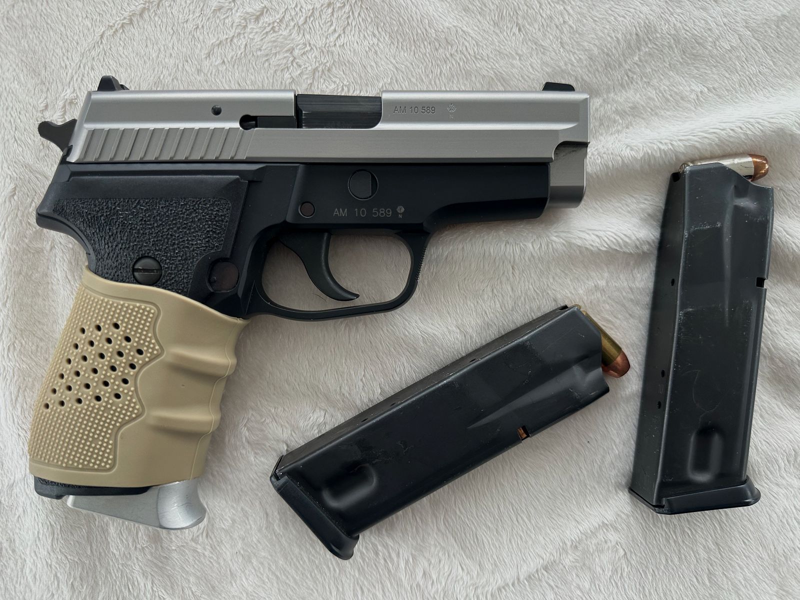 Sig Sauer P 229 P229 Duotone Silber/Schwarz in .40 S&W - NEUWERTIG