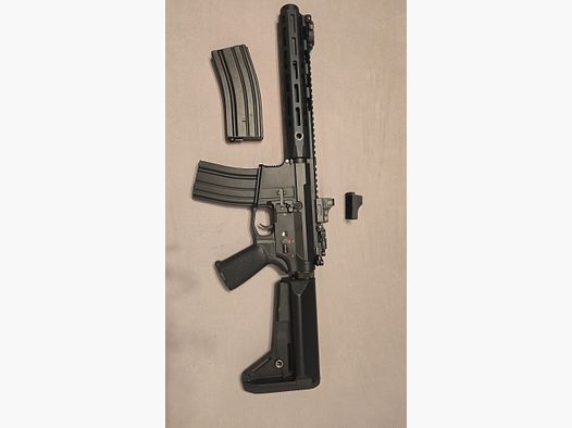 Begadi Sport M4 "NOVA" Shorty GEN.4 – S-AEG mit CORE EFCS/Mosfet – neuwertig
