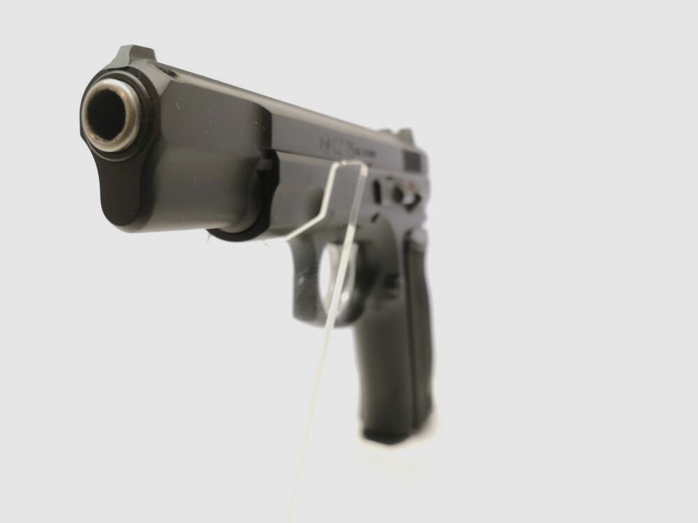 CZ Uhersky Brod CZ 75