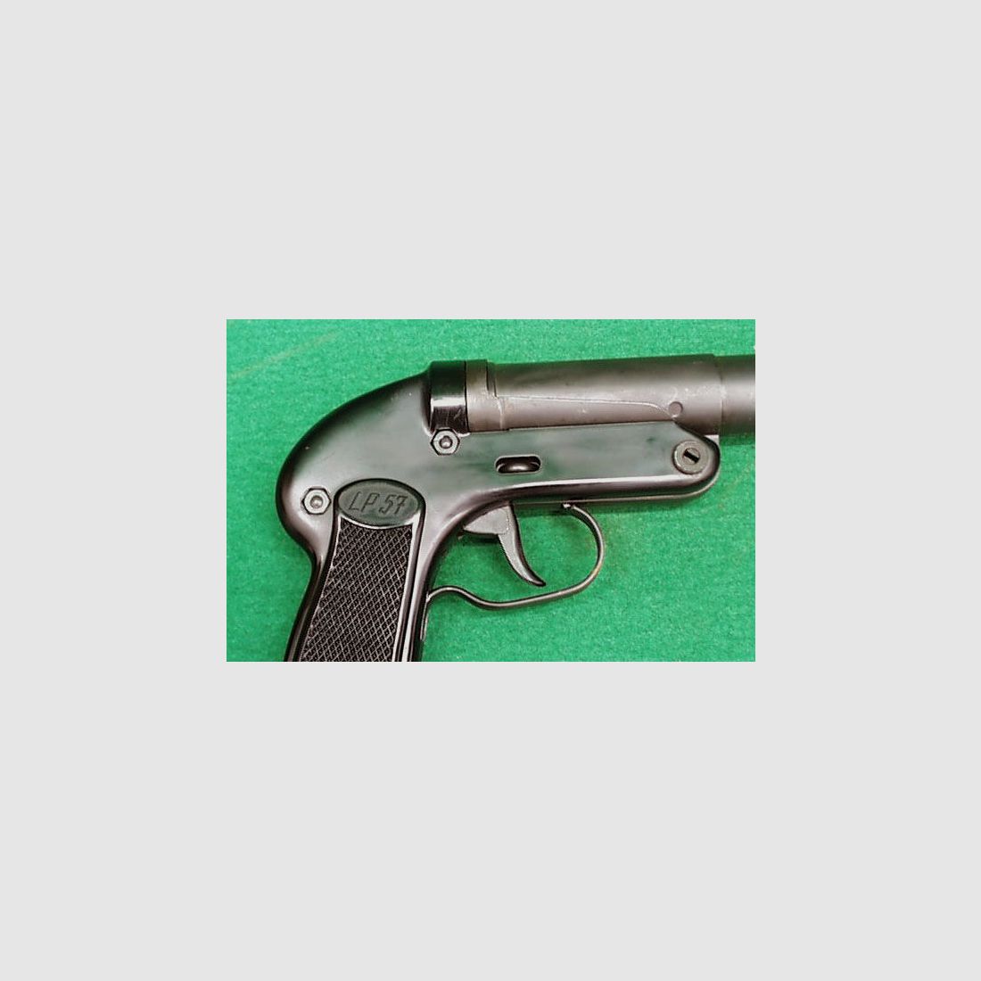 Pistola segnaletica Ferlach LP 57