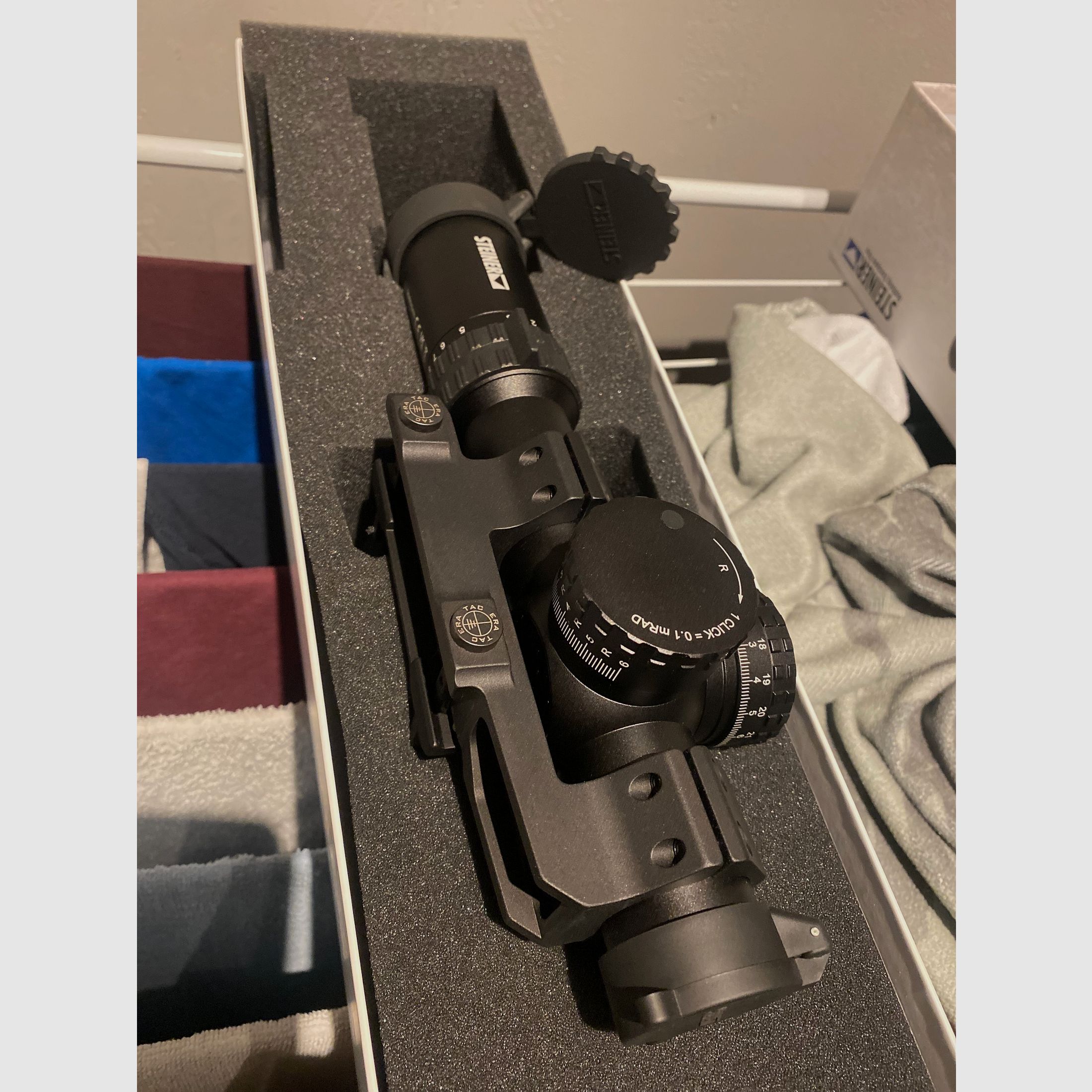 Steiner 1-8x24 M8Xi inclusief Eratec montage