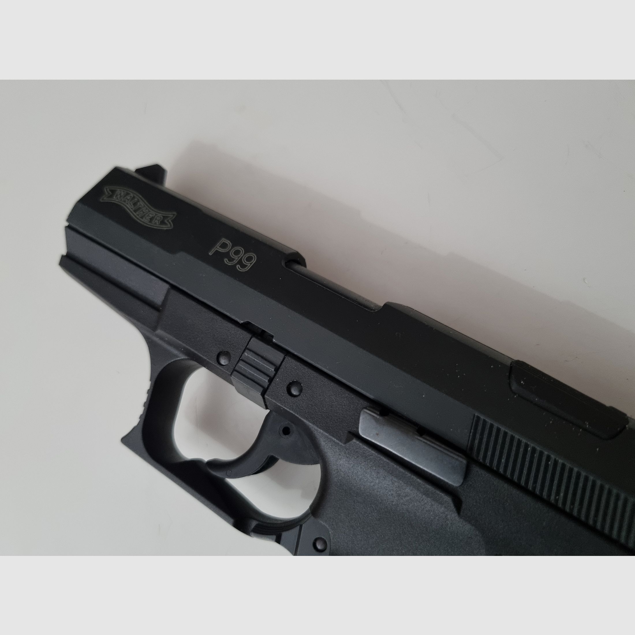 SSW Walther P99 9mm Knall