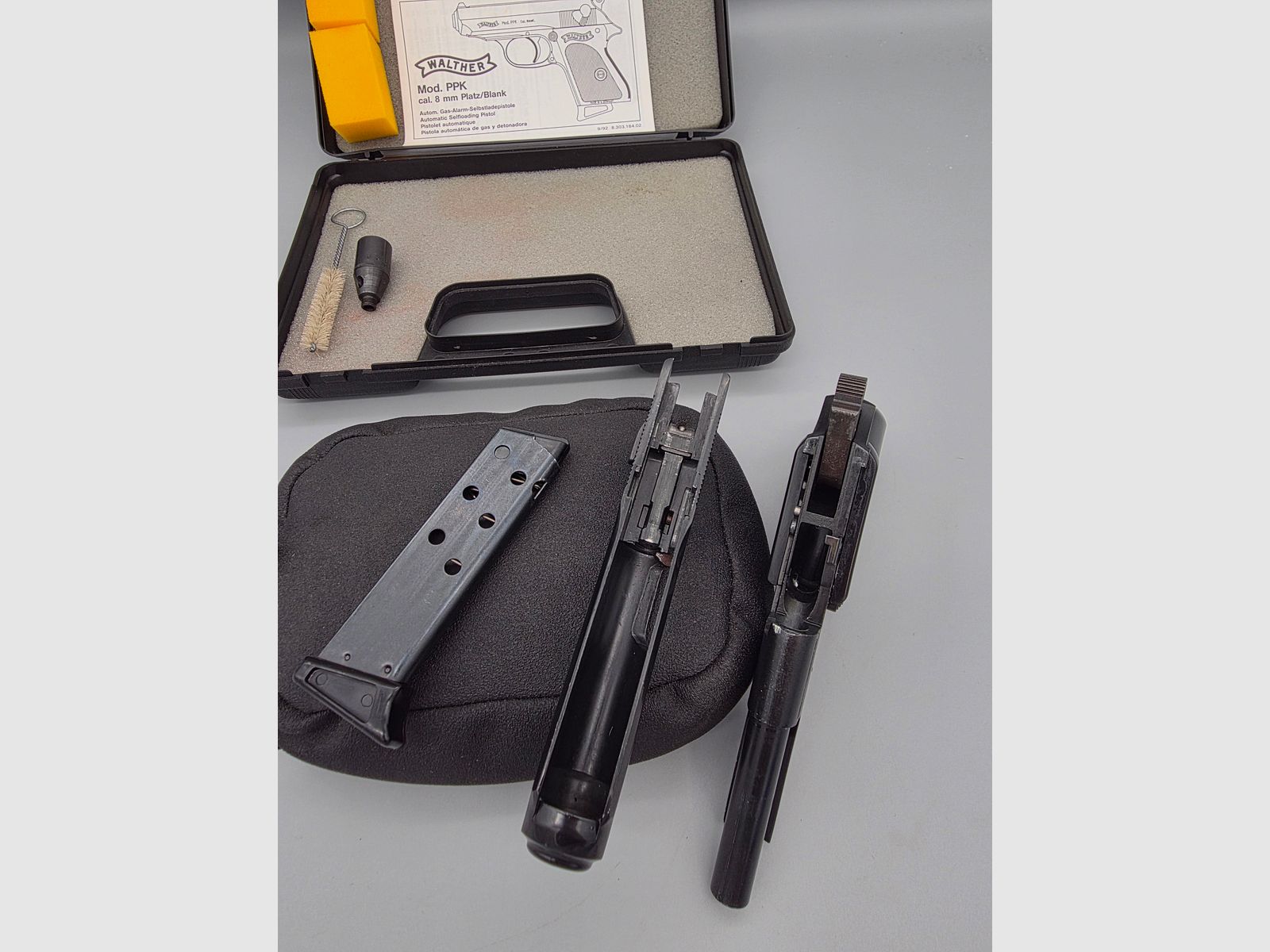 Neuwertig u. ungeschossen Walther PPK 8mm Knall PTB 502 mit Beschuss 1993 (KD) Schreckschuss SRS Silvester