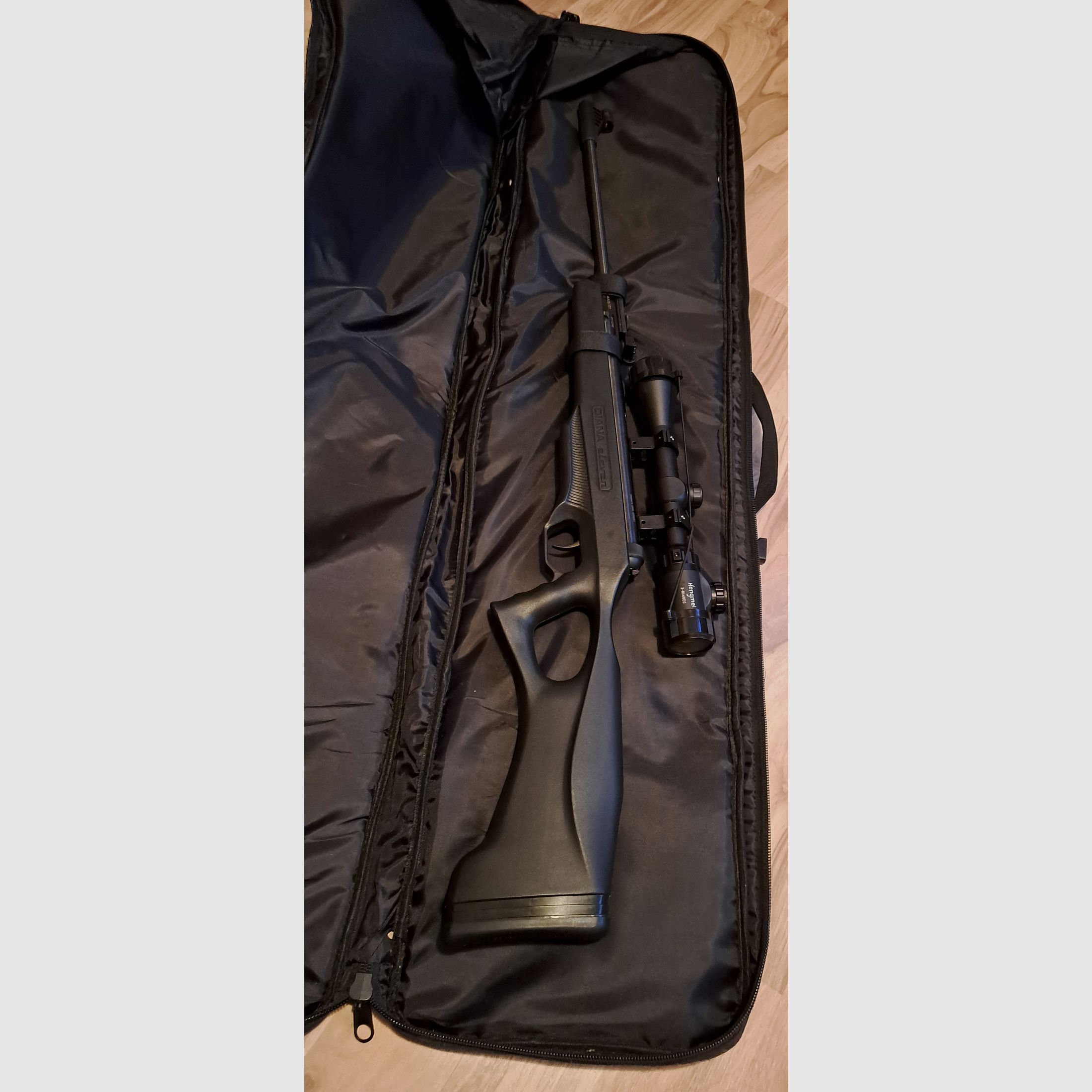 DIANA eleven with scope and very good bag.