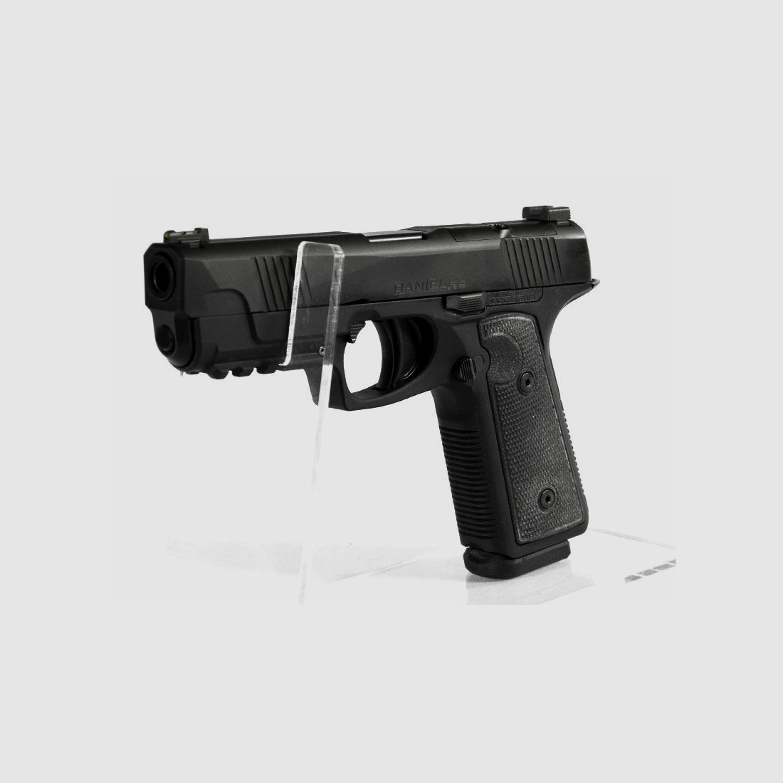 Pistola Daniel Defense H9