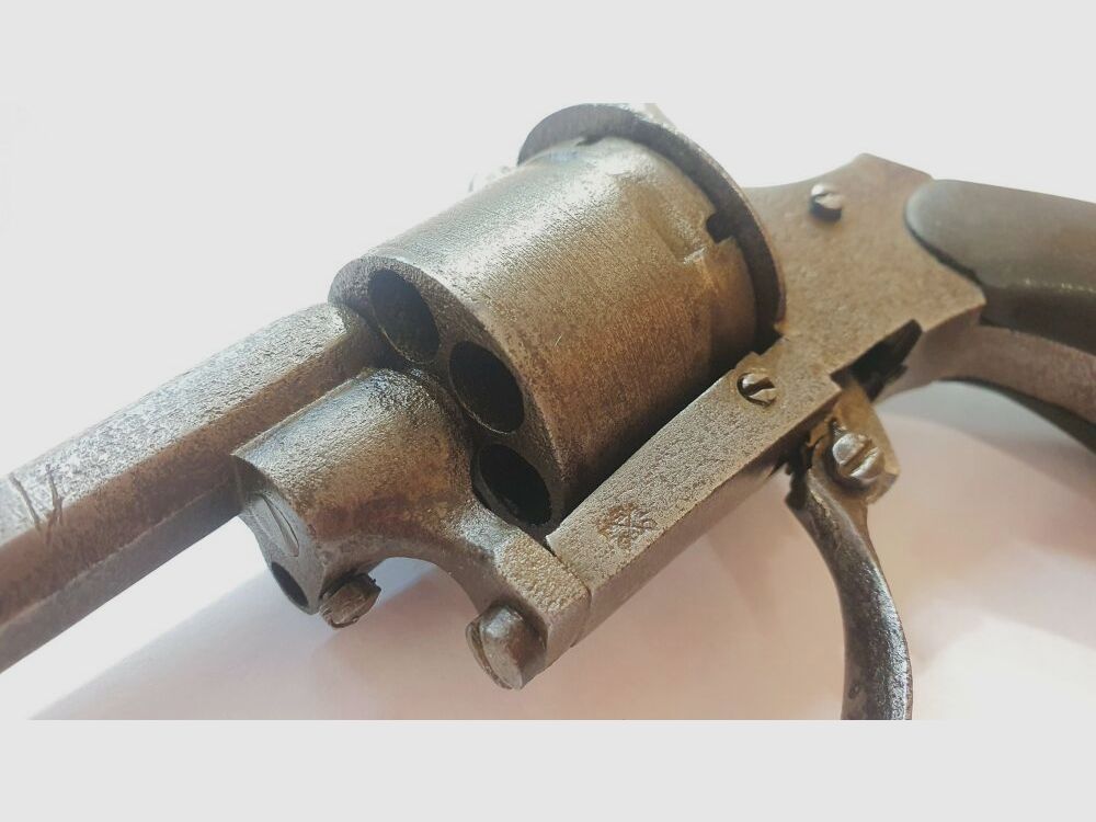 Unbekannt Unbekannter Stiftfeuerrevolver ähnlich Lefaucheux - 7mmLefaucheux