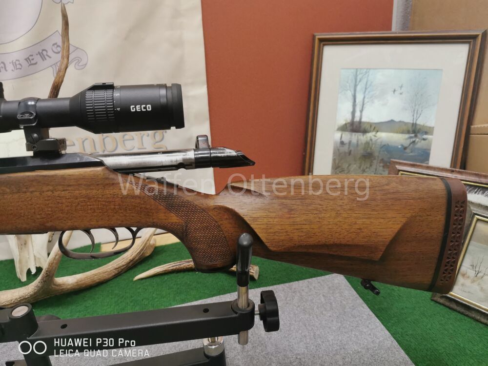 Hubertus M 113