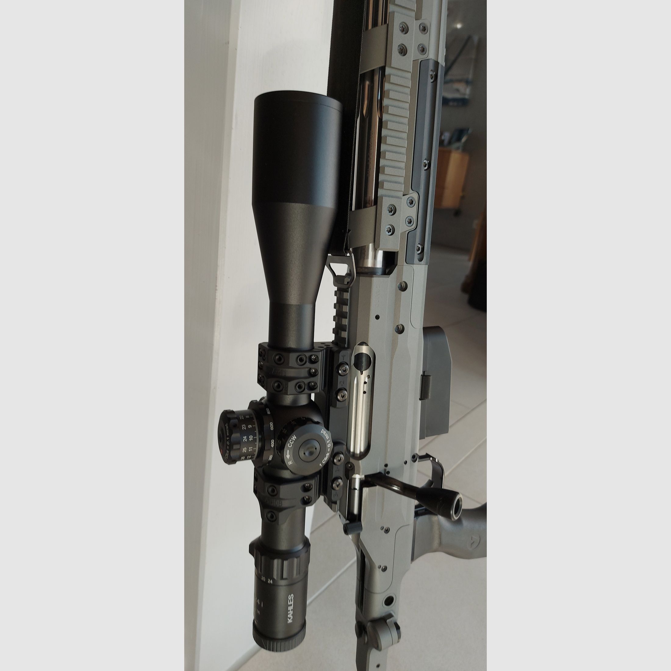 Voere M2 z kolbą X3/4 LR precyzyjny karabinek powtarzalny 6.5 Creedmoor z akcesoriami i gwarancją