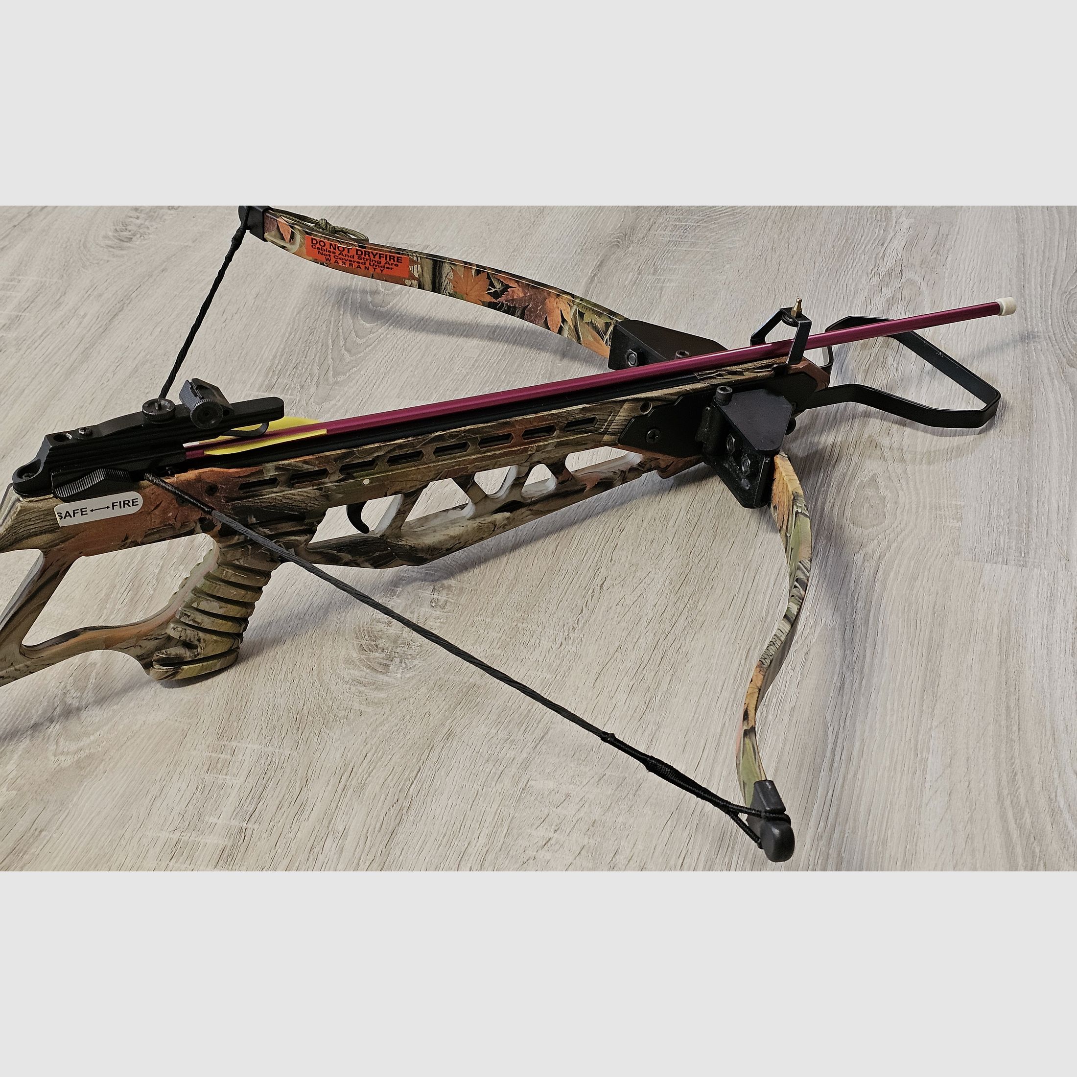 Recurve crossbow double set: 2x Skeleton Hunter 120 lbs (Camo & Black) foldable, 45 bolts, spare string
