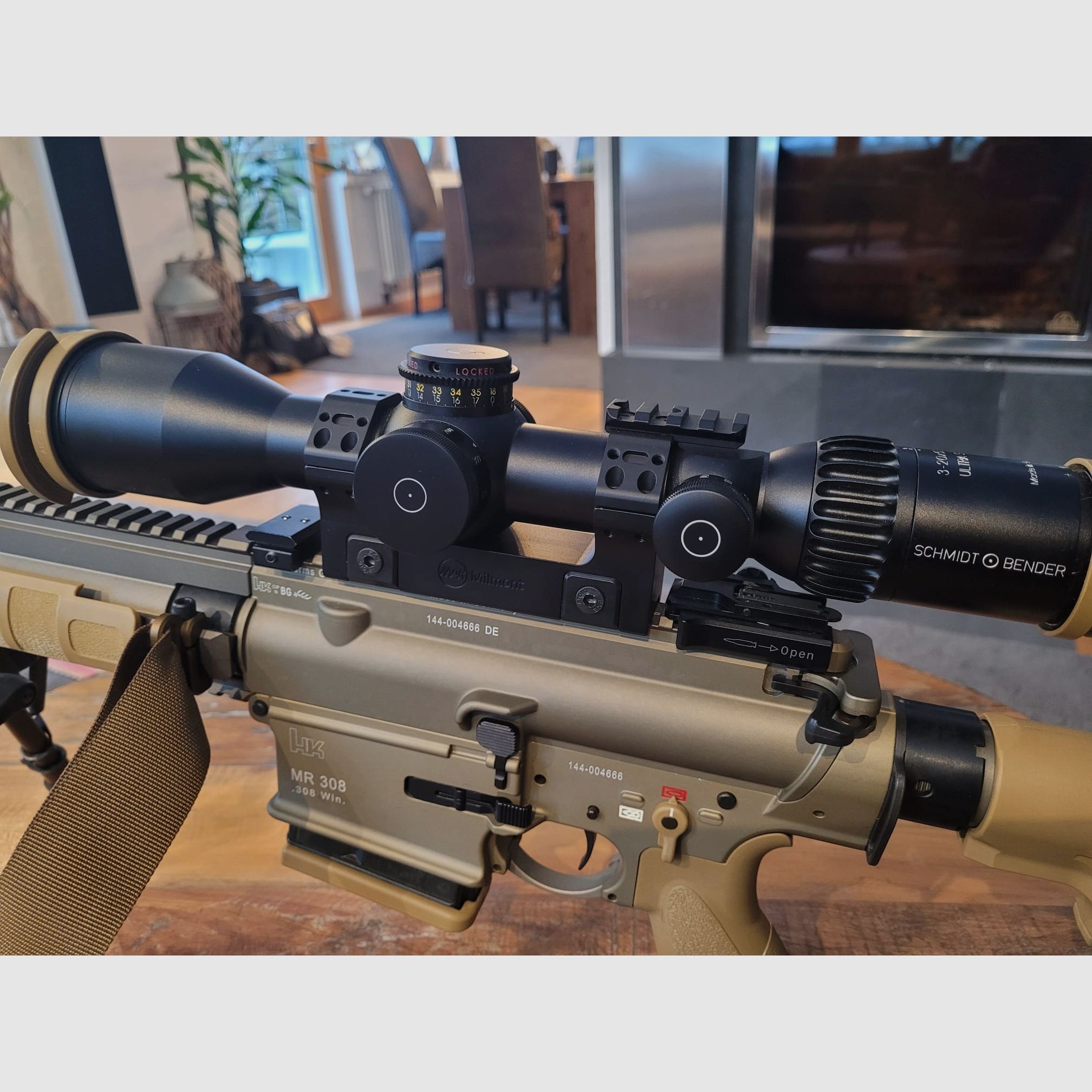 H&K .308 carabine semi-automatique Mod. MR308A3 (RAL8000) 20 avec accessoires G28 10 coups magasin et Schmidt & Bender 3-20x50 PMII Ultra Court & divers accessoires
