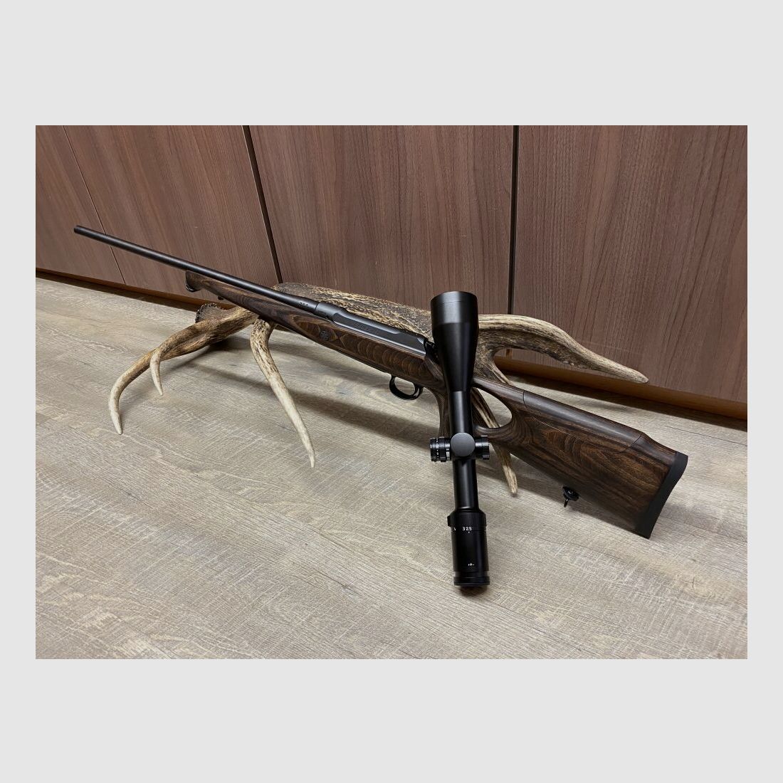 Sauer 101 GTI, mit Leica Amplus 6 2,5-15x56 i