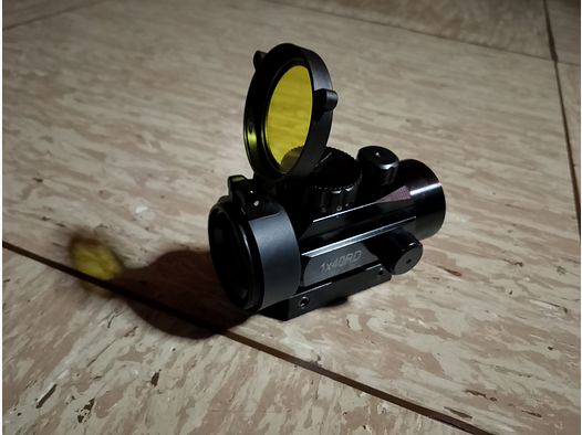 Red DOT viseur croix rouge ou verte avec protection solaire capuchon jaune 11mm Rail 21mm Picatinny neuf