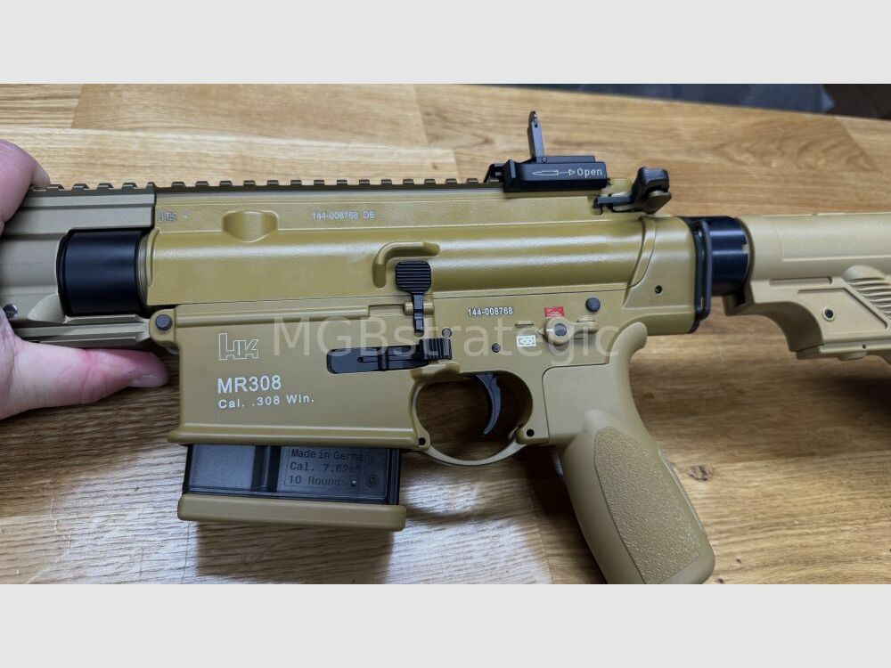 Heckler & Koch GmbH MR308 A3 EDICIÓN ESPECIAL rifle semiautomático .308Win - Diseño y técnica de patrulla G28 - similar a HK 417 M110A1 - Superior e inferior recubiertos RAL8000