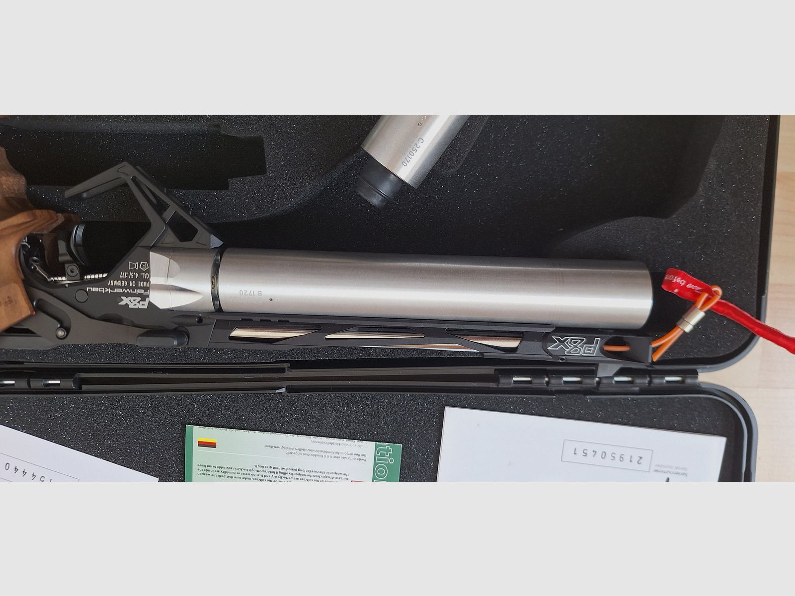 Feinwerkbau P8X Linkshänder (Gr.M)