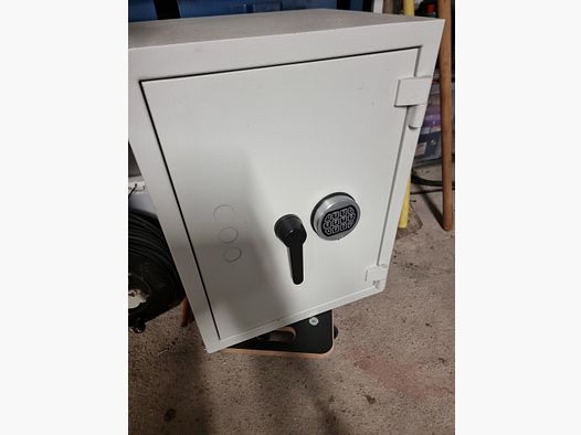 Armadio per armi corte