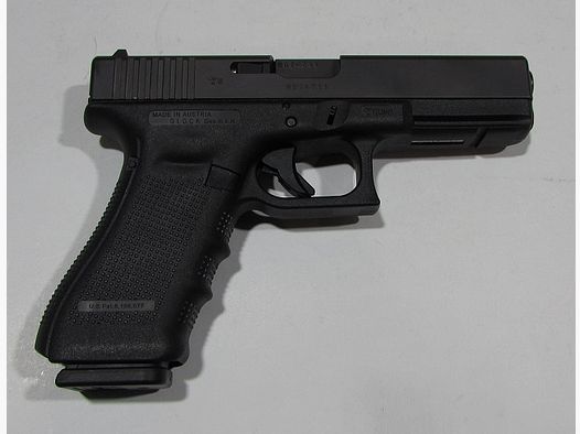 Semi-Automatic Pistol Glock 17 Gen 4, cal 9×19, like new