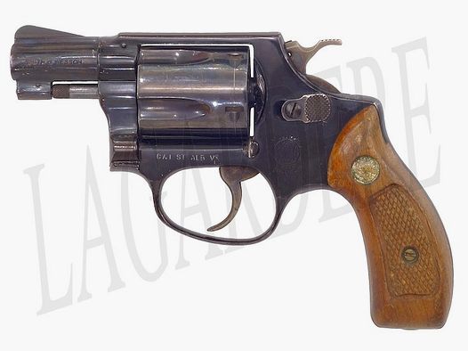 SMITH & WESSON 37 (REVOLVER)