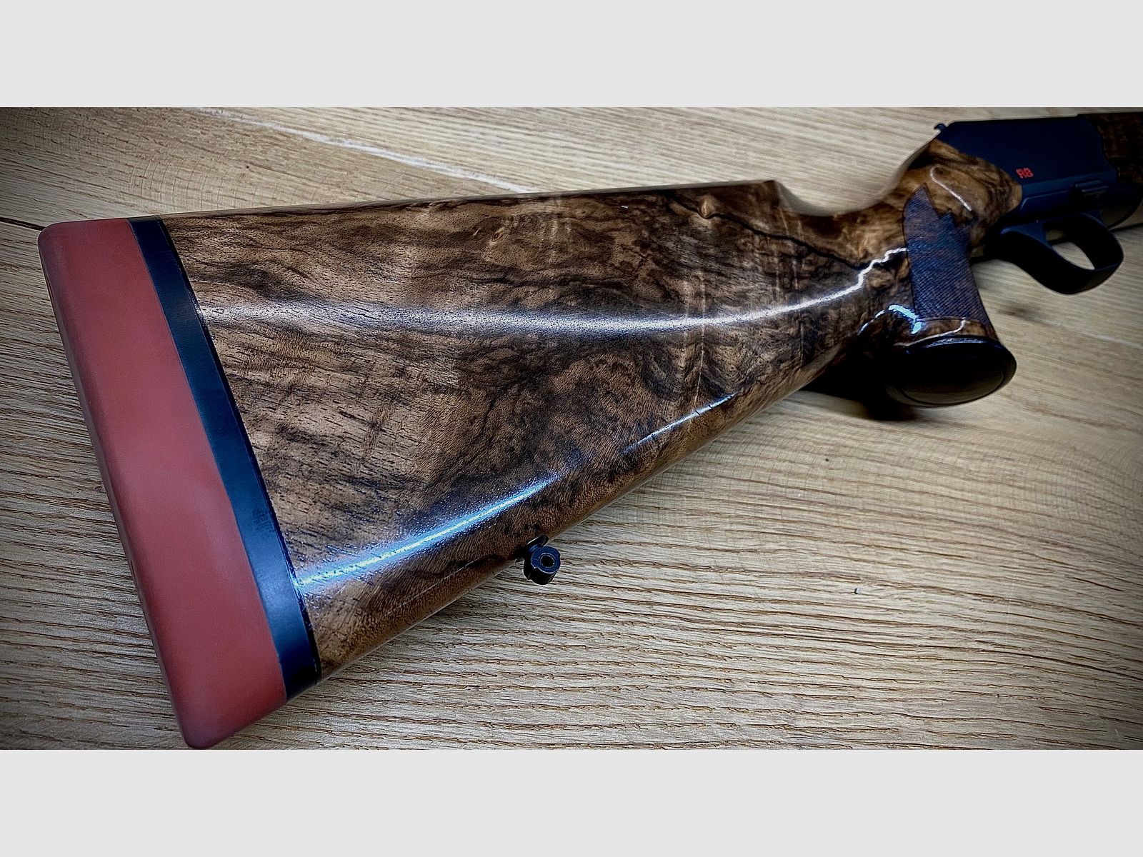 Blaser R8 Safari Schaft mit Gehäuse-System / HK7 / rote Schaftkappe / Finanzierung möglich!