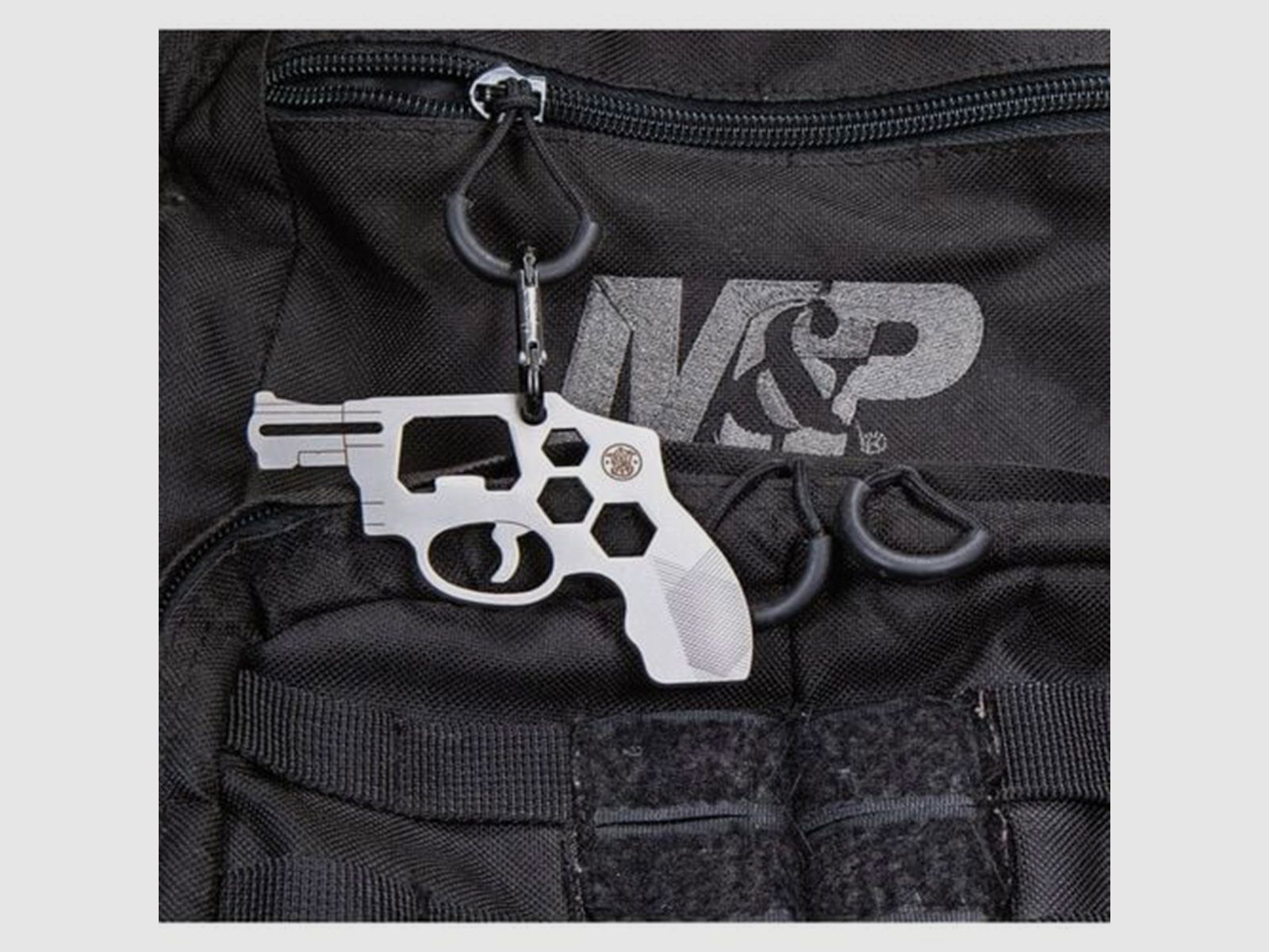 SLEUTELHANGER – M&P® van SMITH & WESSON – REVOLVER NOVELTY MULTI-TOOL, afbeelding 3 van 3