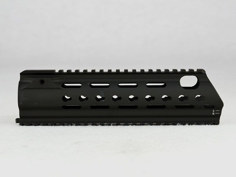 Heckler & Koch SLIMLINE handguard per MR223 NERO, per canna da 11"/14,5"/16,5" (handguard corto)