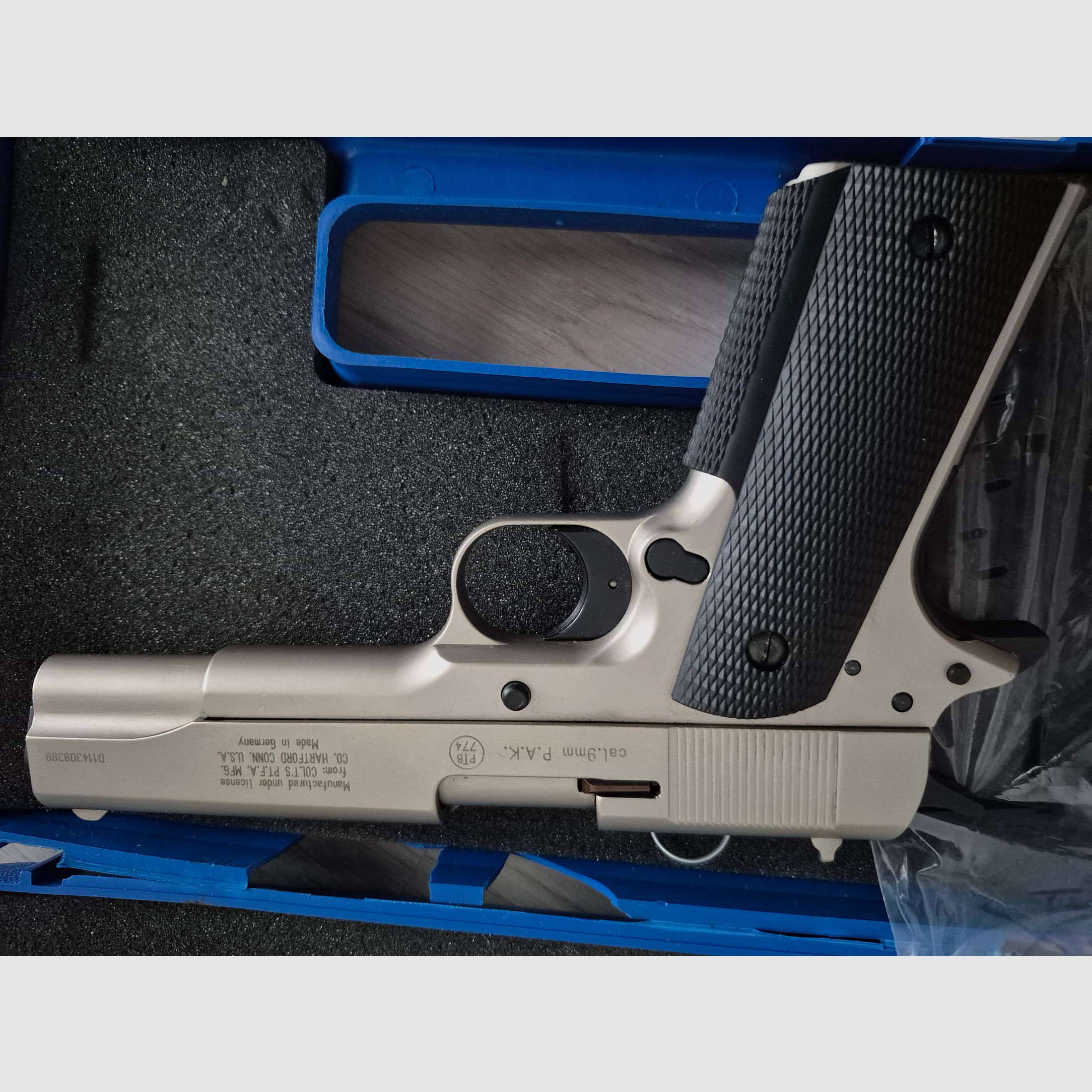 Colt 1911 Schreckschusspistole im Kaliber 9mm