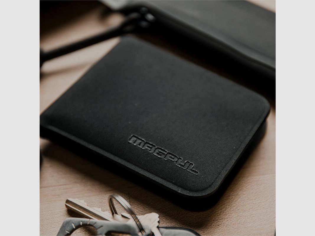 DAKA Bifold Wallet, image 3 of 6