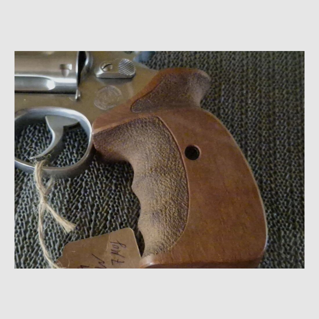 Smith & Wesson 617-1, Bild 5 von 8