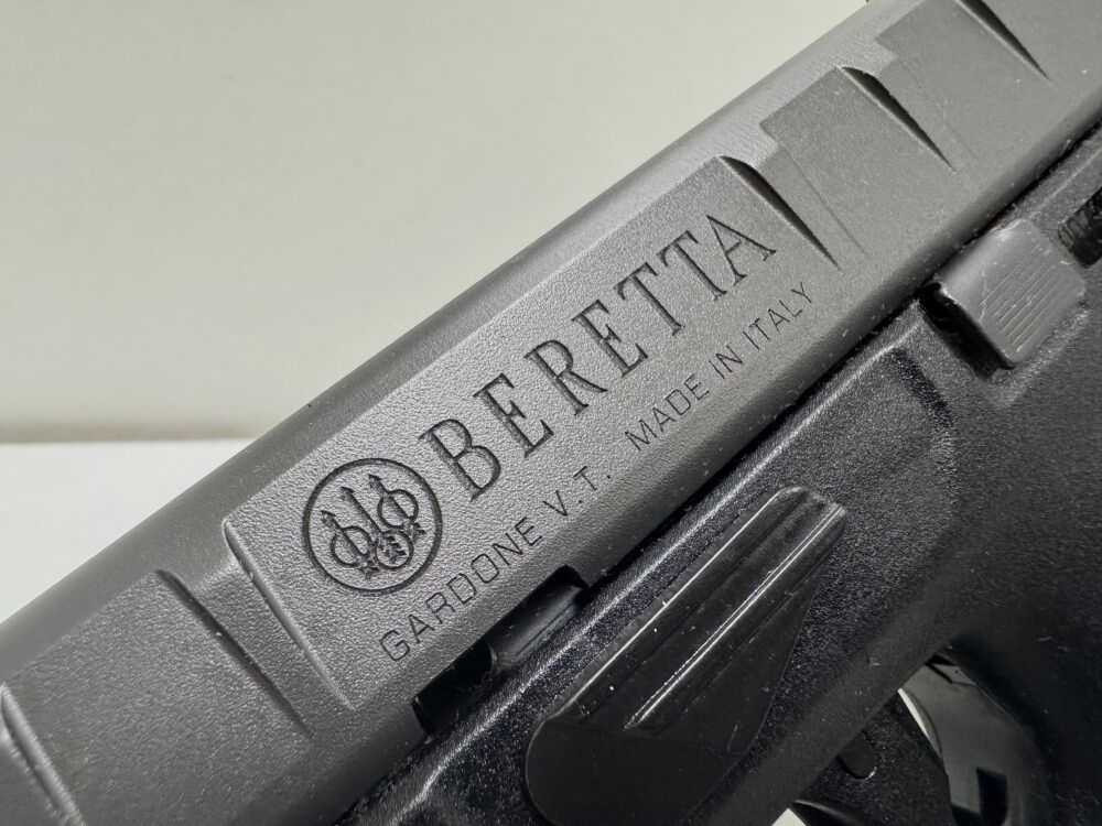 Beretta APX Centurion - Broń Friedrichs
