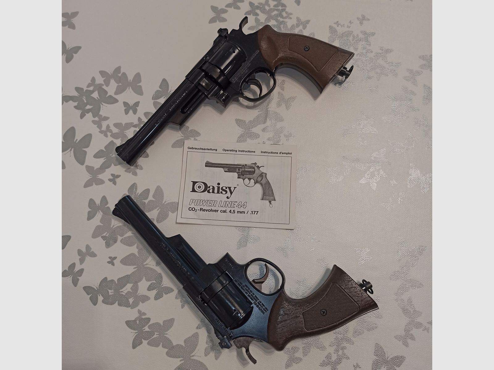 Vintage: 2 x CO2 Revolver "Daisy" Powerline 44 Diabolo 4,5 gereviseerd