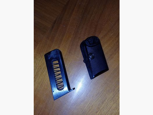 Pistolet Zahna 6,35 mm magazynek i okładziny rękojeści