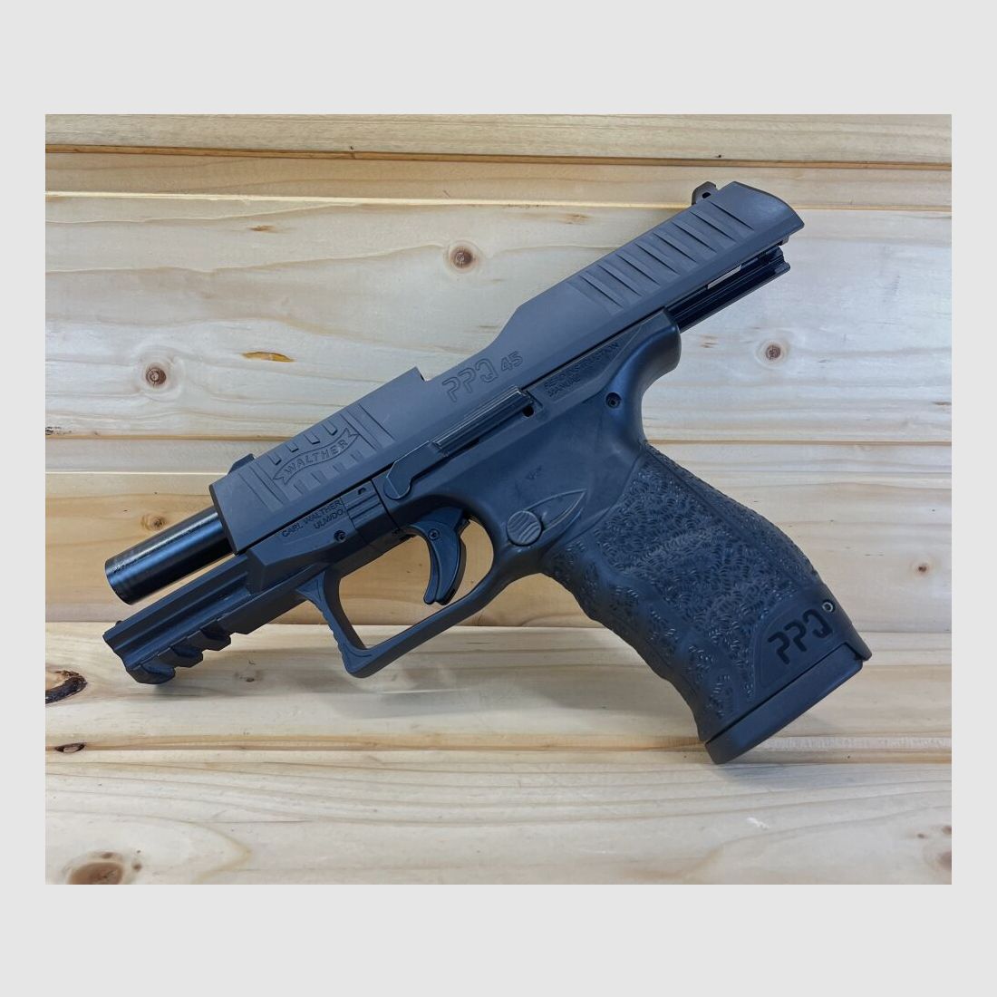 Arme de démonstration Carl Walther PPQ M2 .45 Auto PS International 4,25" 12R .45Auto