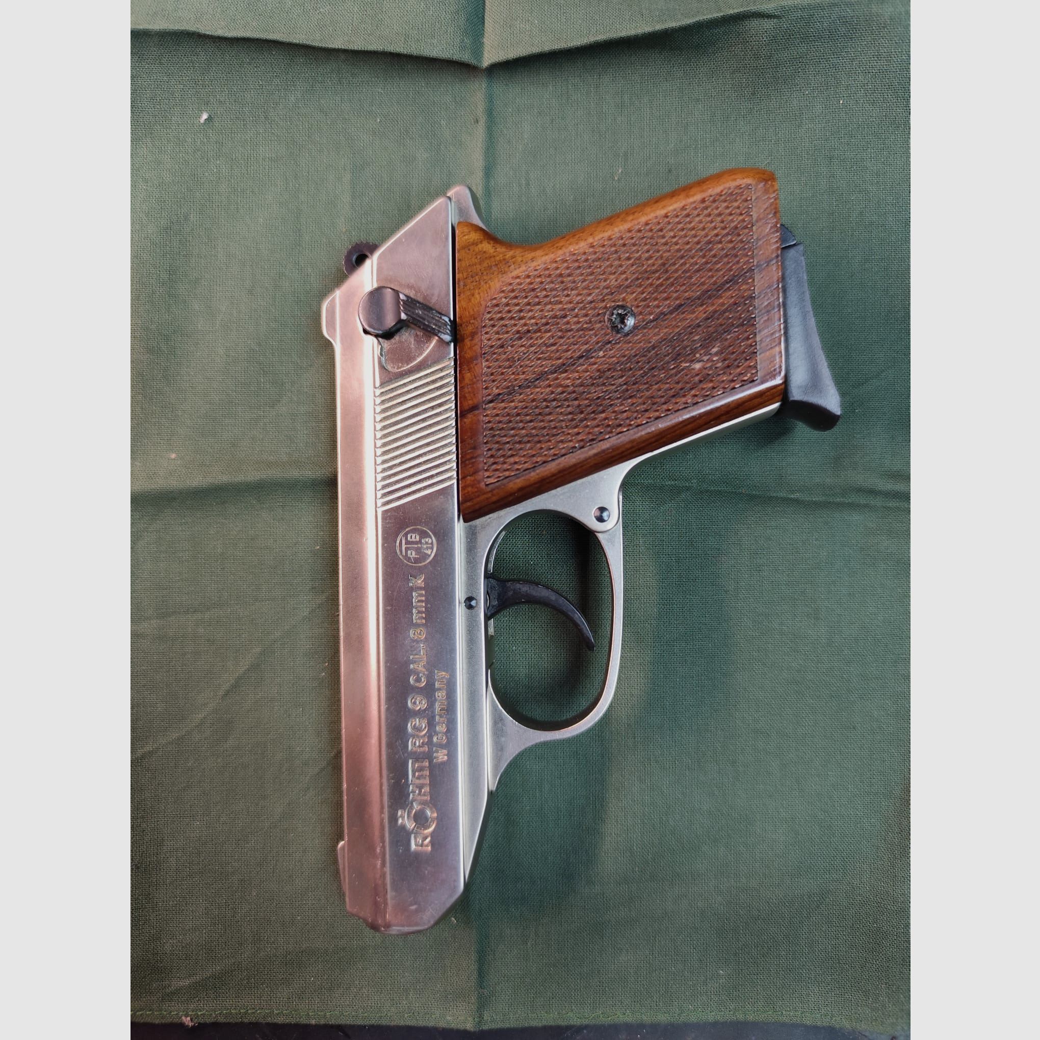 Röhm RG 9 8mm Níquel Mangos de Madera P.A.K. 413 Arma de Colección