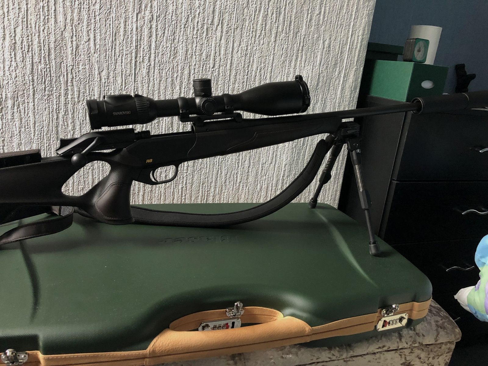 Blaser R8 Ultimate, .308 Win, Swarovski Z8i 2,3-18x56, Stalon X-Series
