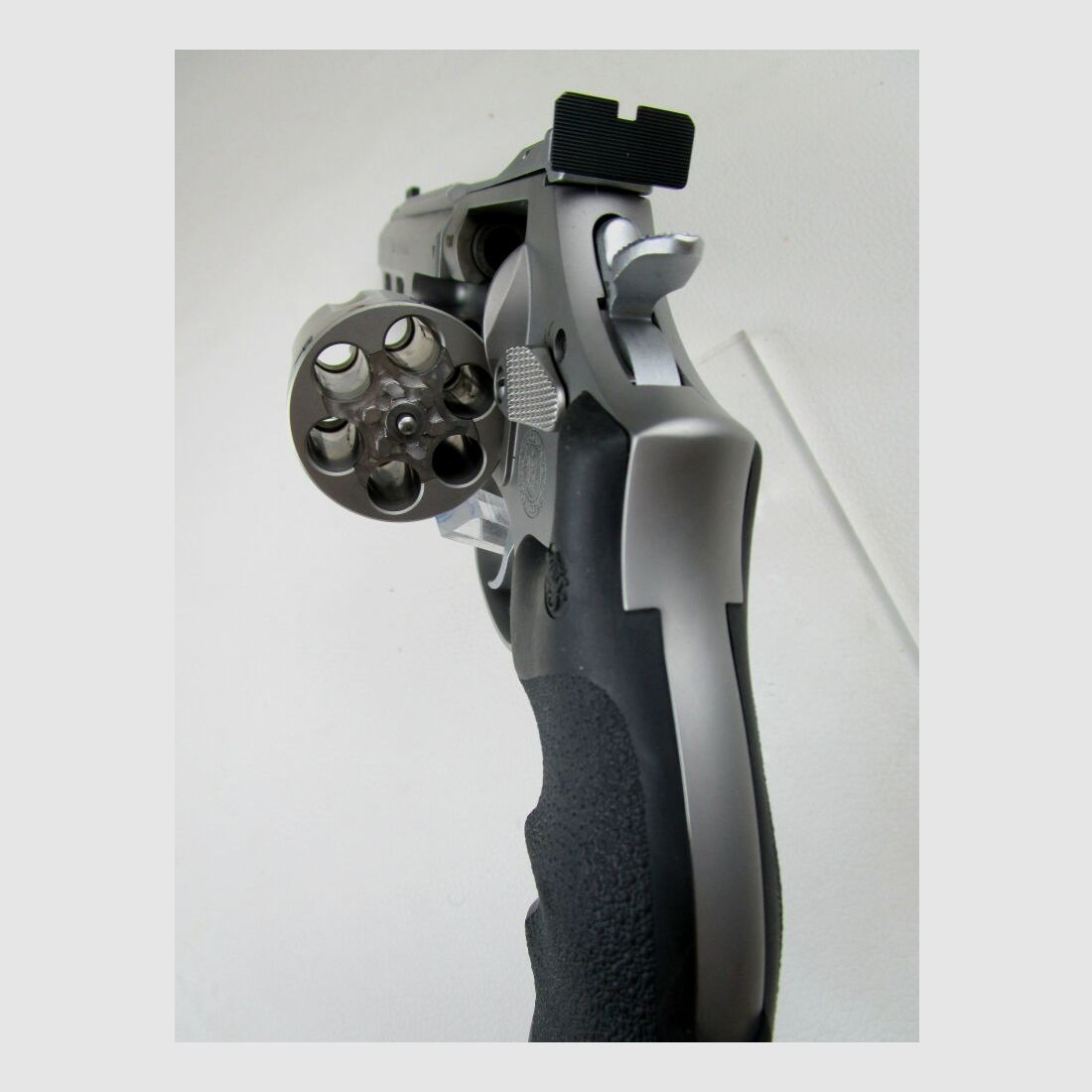Smith & Wesson 686 - Concurrent