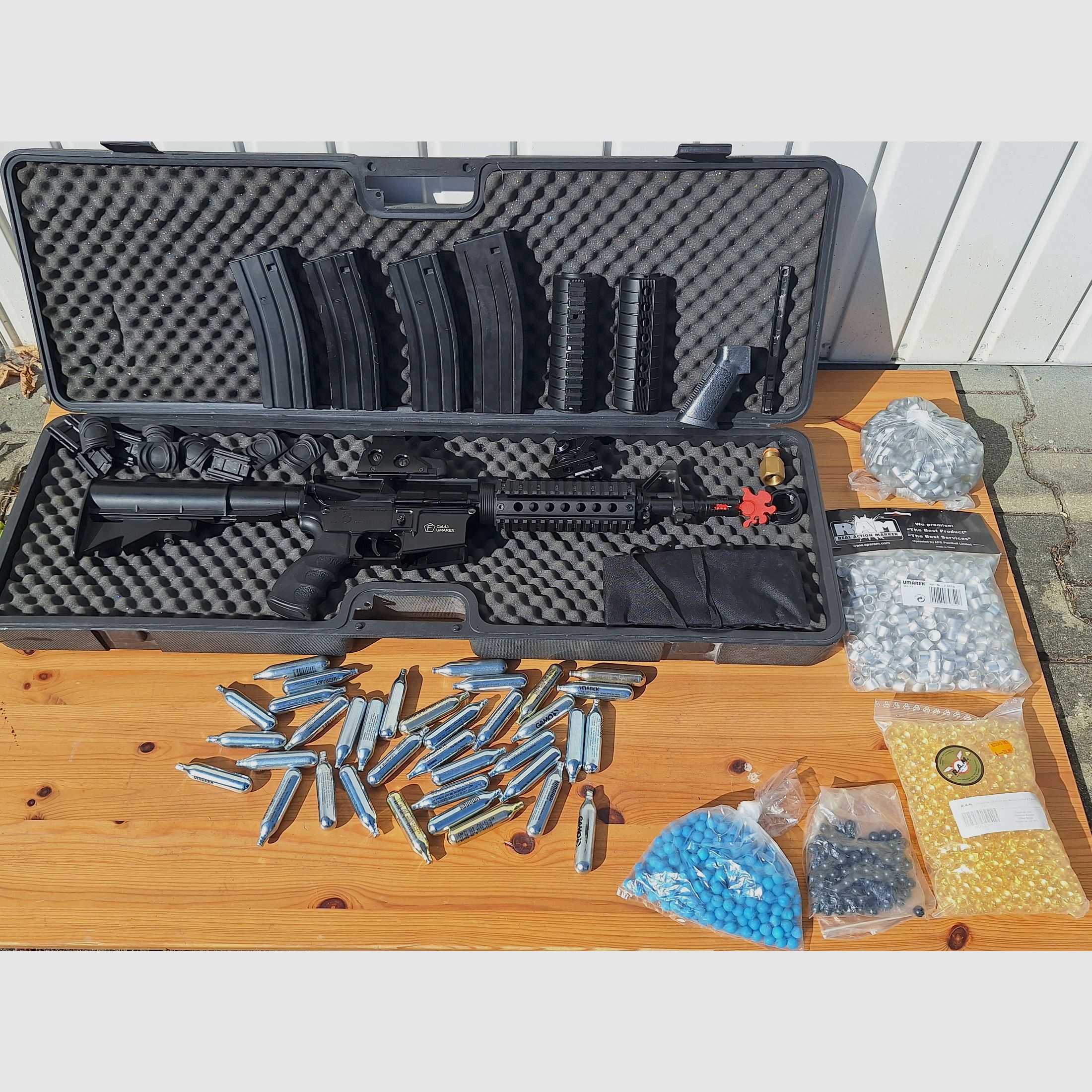 RAM R1 Umarex Real Action Marker AR15 Paintball Gotcha Softair