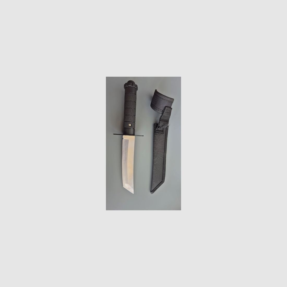 Cuchillo táctico tanto / cuchillo de viaje con funda de nylon – como nuevo