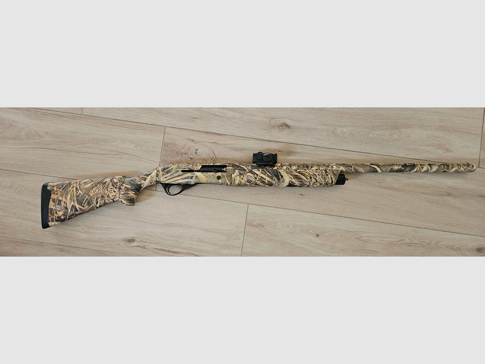 Samopowtarzalna strzelba Franchi Affinity 3 z Aimpoint S1