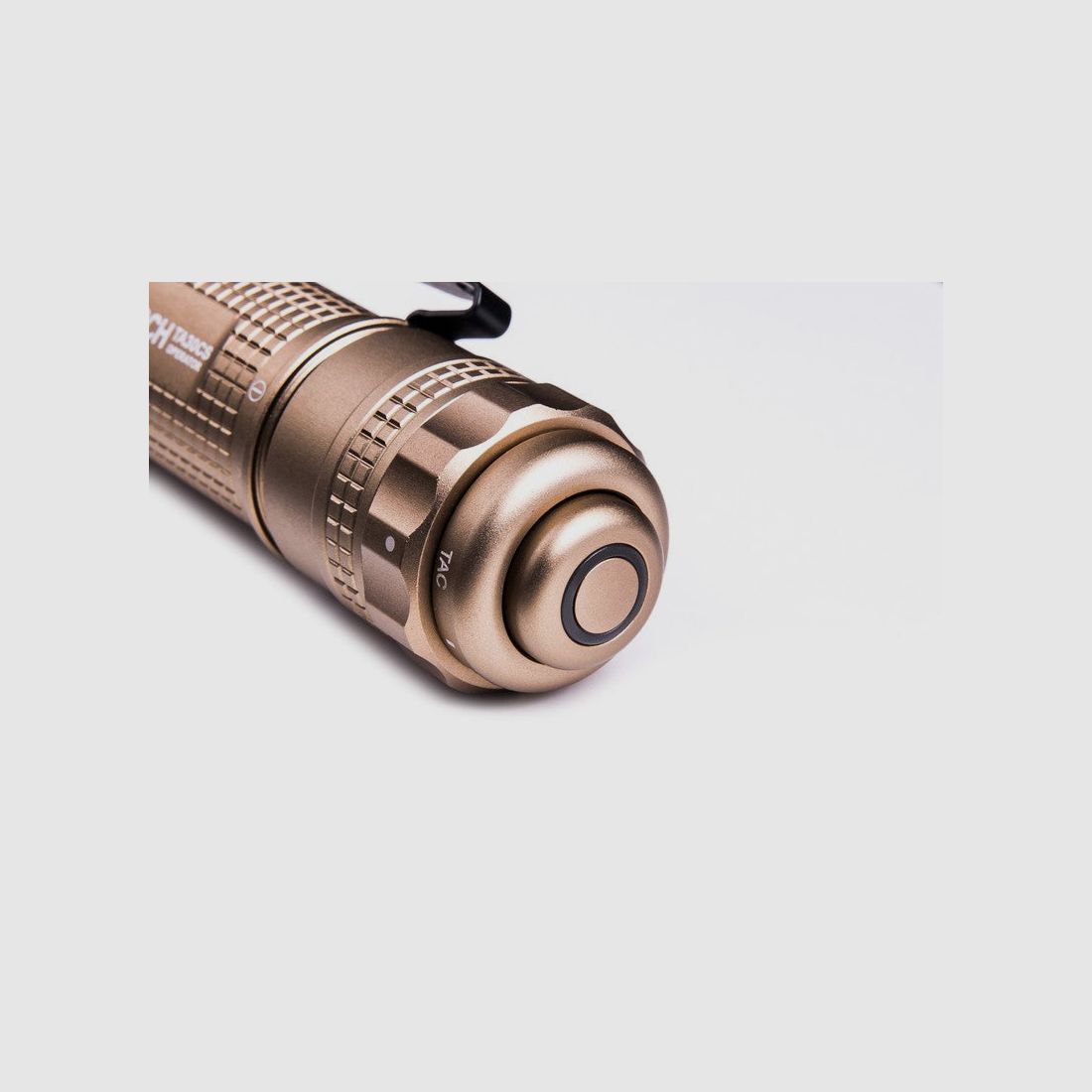 NEXTORCH TA30CS OPERATOR SAND – Lampe de poche LED tactique 1.600 Lumens