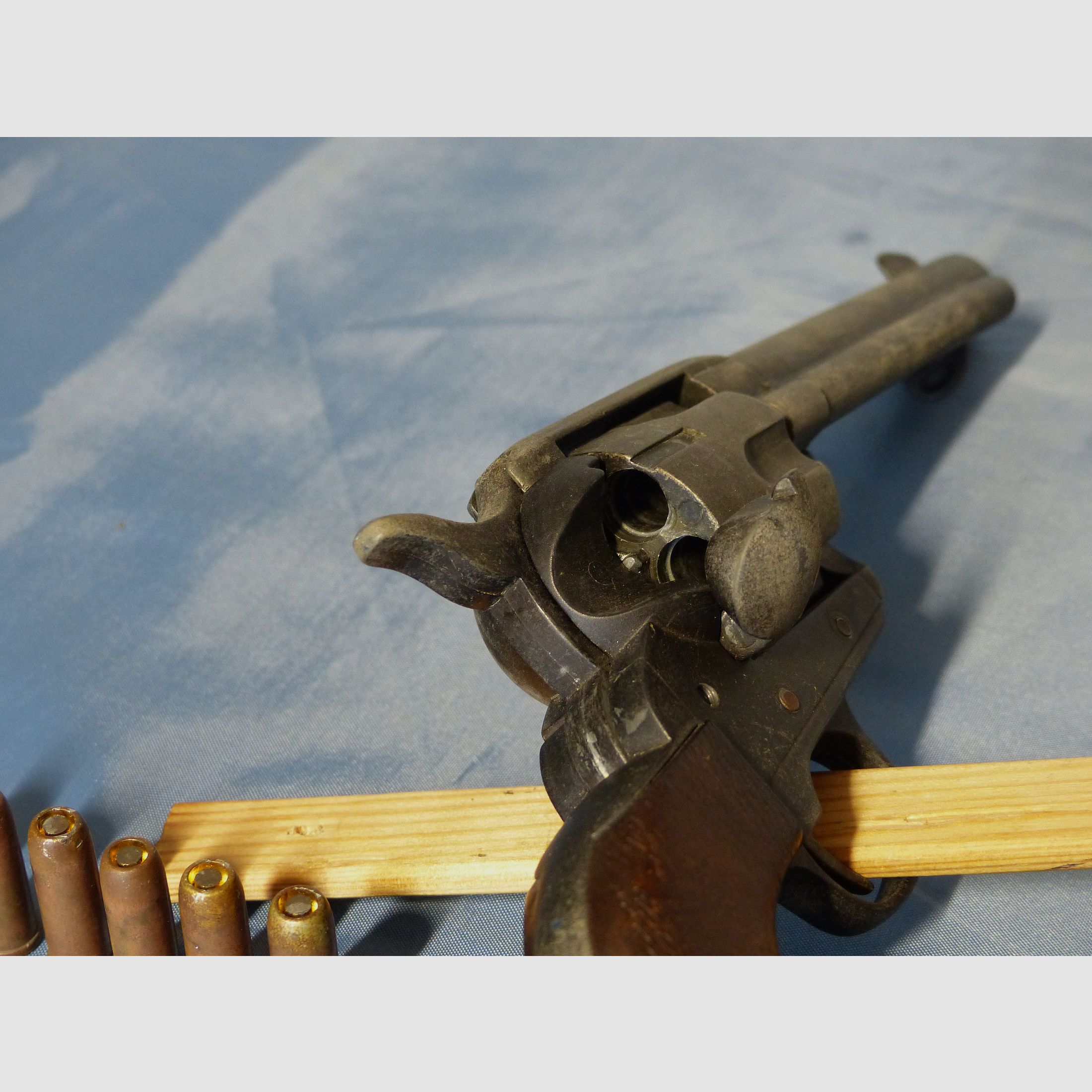 Colt Revolver Single Action Army Cal. .45 full metal decoration probably from the 70s